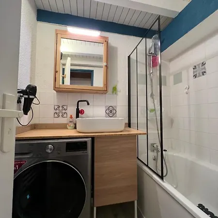 Helios 105 Wifi Et Terrasse Apartment *